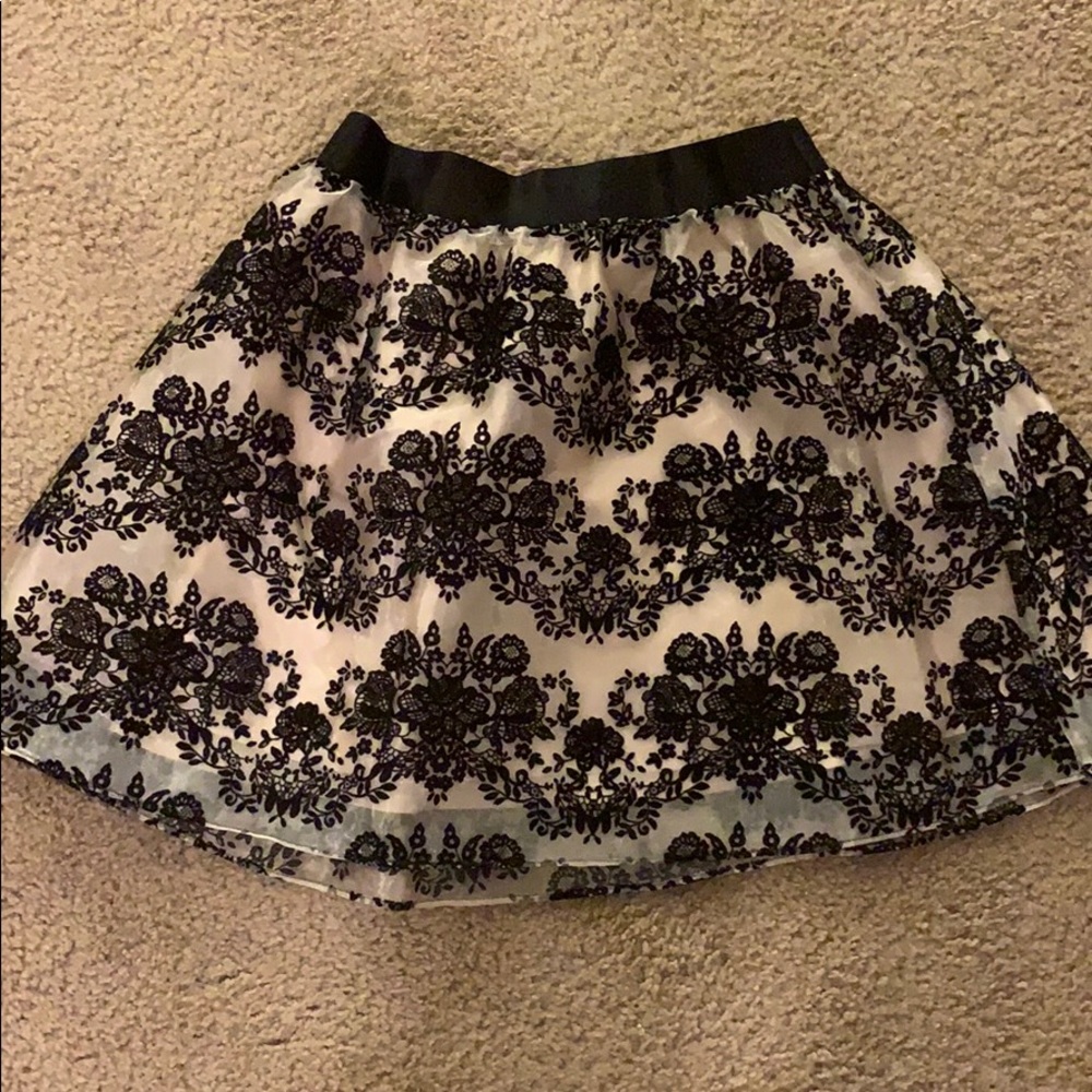 Women’s Skirt. Never worn